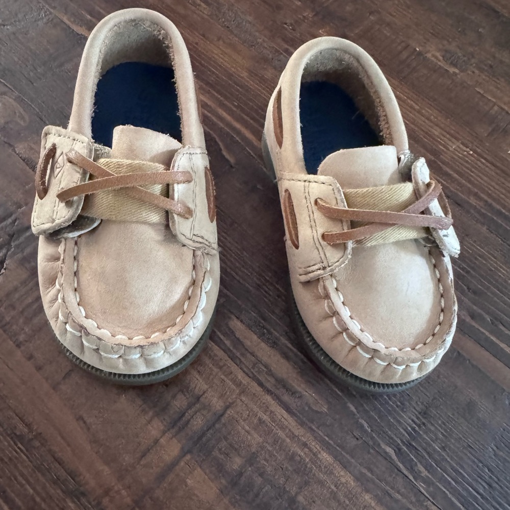 Sperry Tan Kids boat Shoes